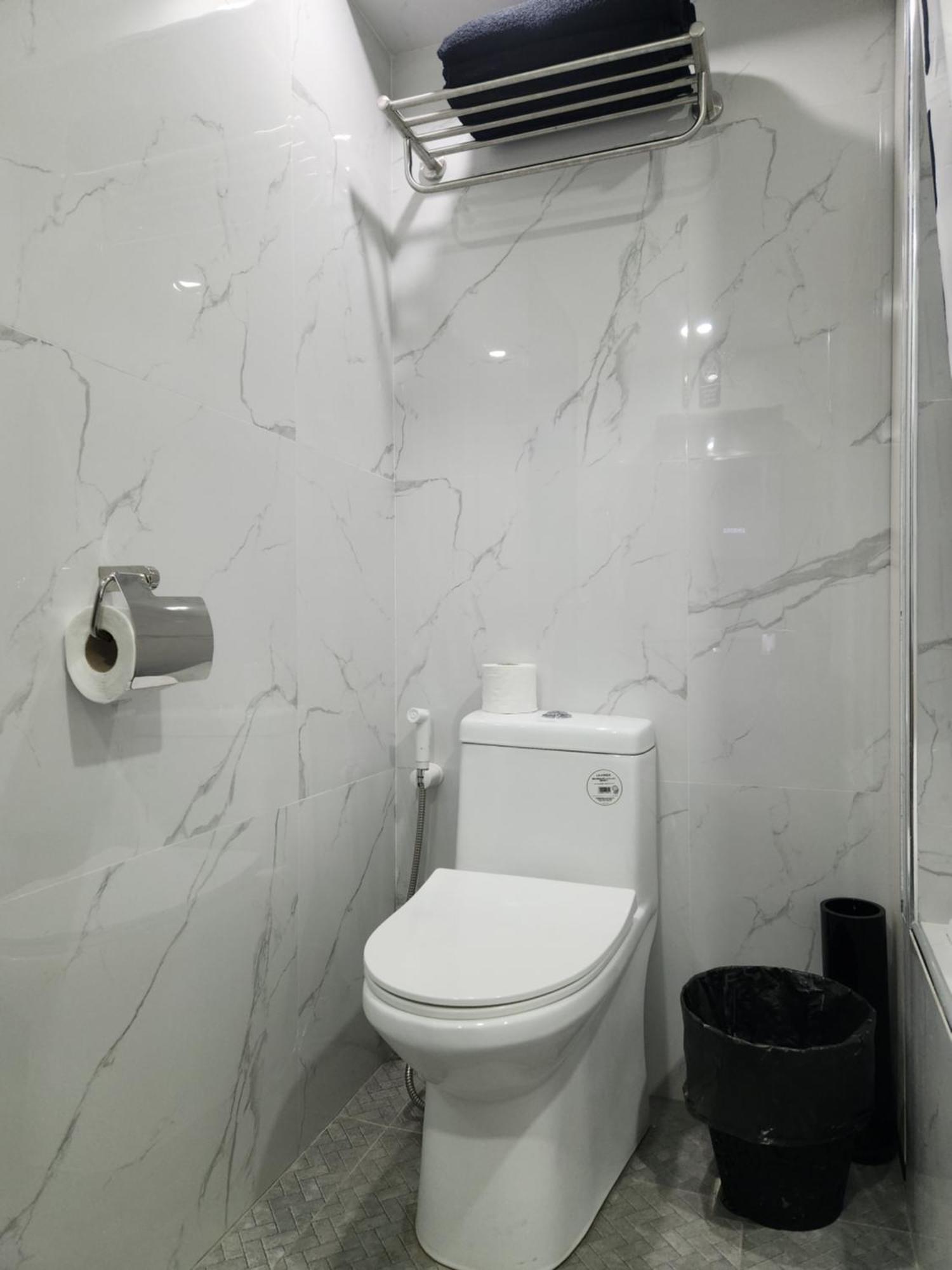 Condo Azur Suites B316 Near Airport, Netflix, Stylish, Cozy With Swimming Pool Lapu-Lapu City Exterior photo